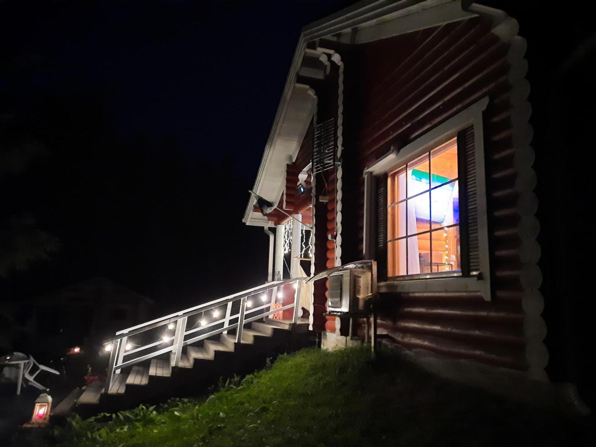 Lapin Villa Hiisi Joen Rannalla Ranua Buitenkant foto