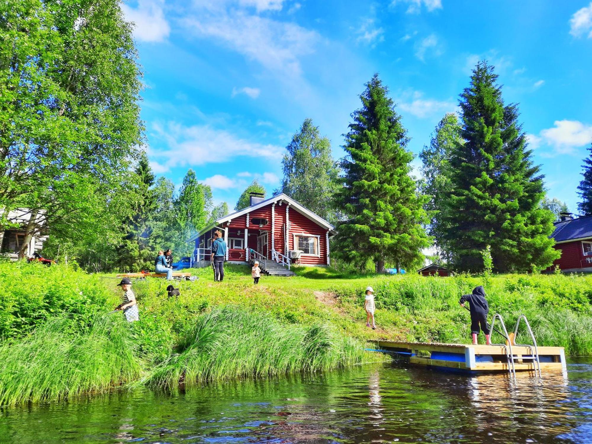Lapin Villa Hiisi Joen Rannalla Ranua Buitenkant foto